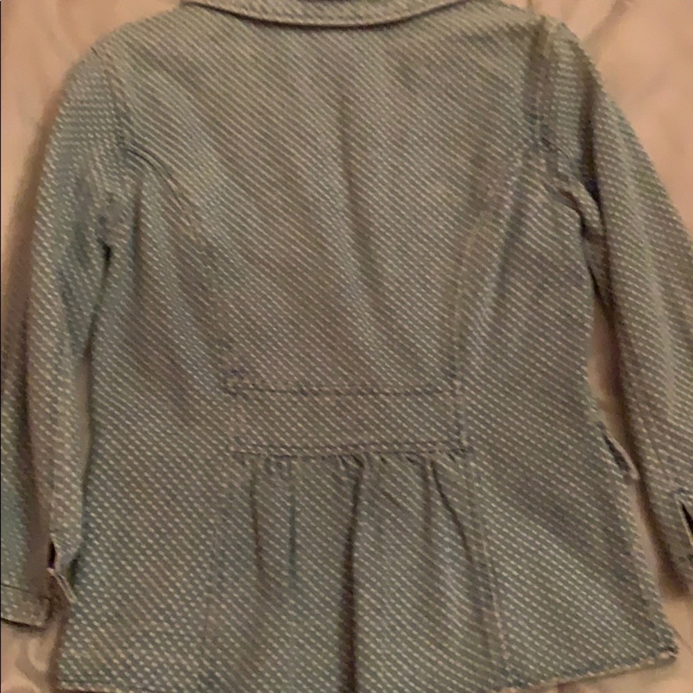 Blazer - Picture 4 of 5